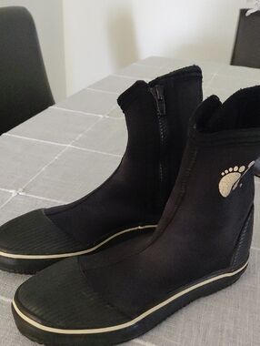 Diving Boots with Rubber Guard for Scuba